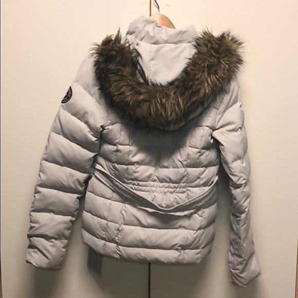 Jackets - Picture 2 of 4